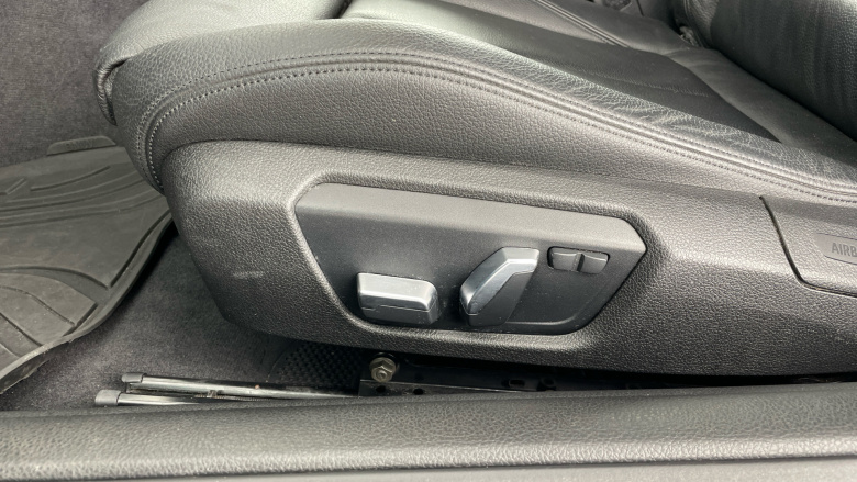 BMW 4 Series 430i M Sport 2dr Auto [Professional Media] Petrol Coupe